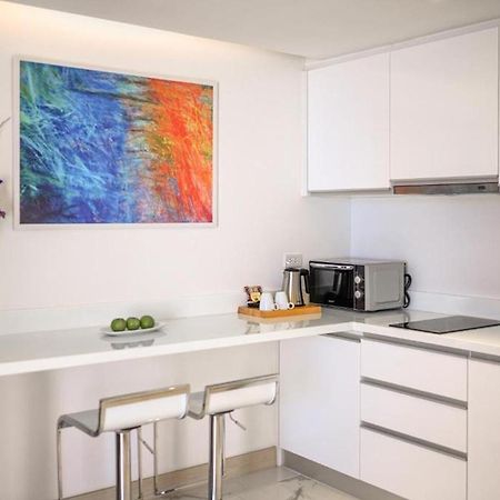 The Beachfront Hotel Phuket Rawai Екстер'єр фото
