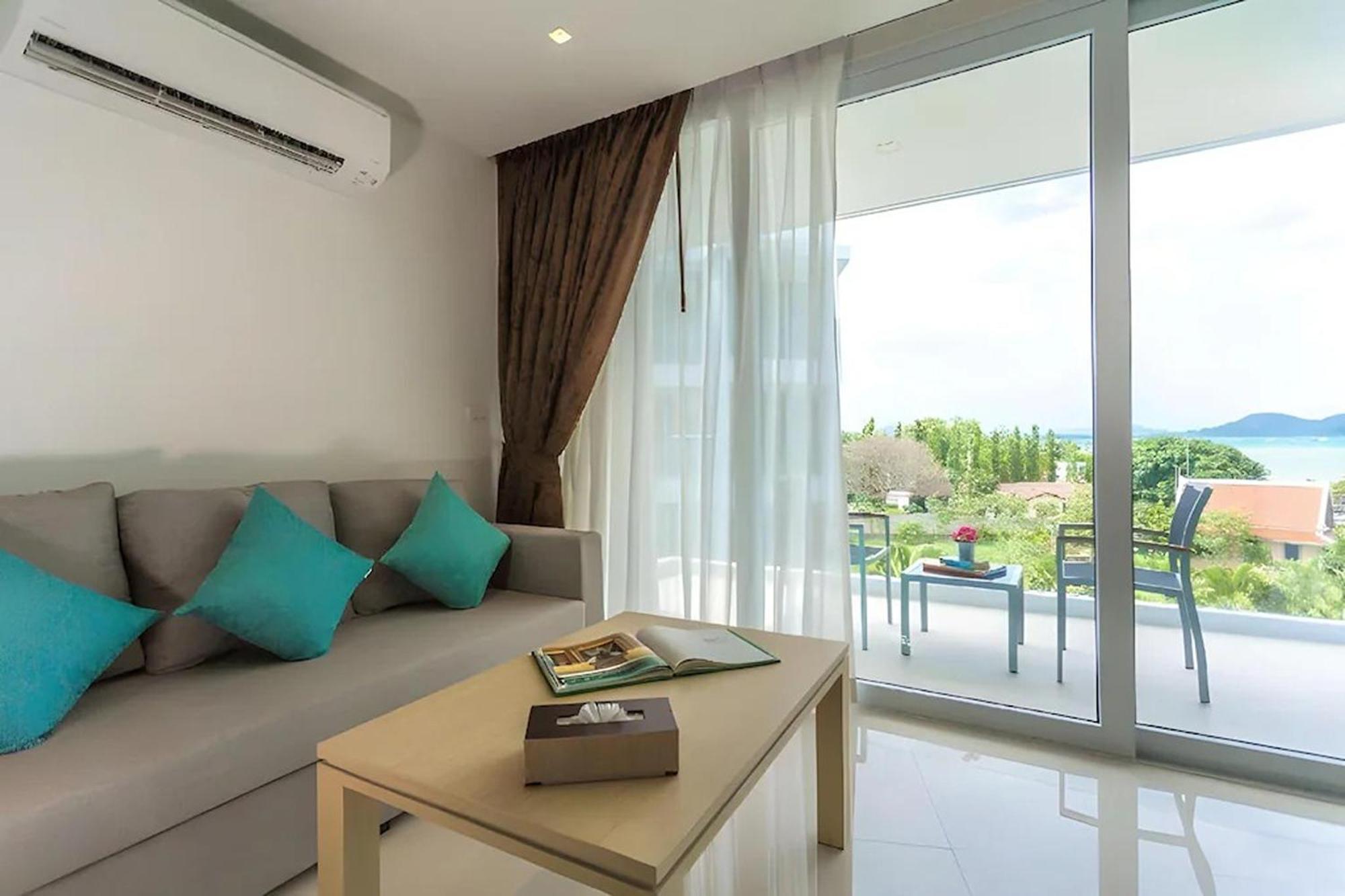 The Beachfront Hotel Phuket Rawai Екстер'єр фото