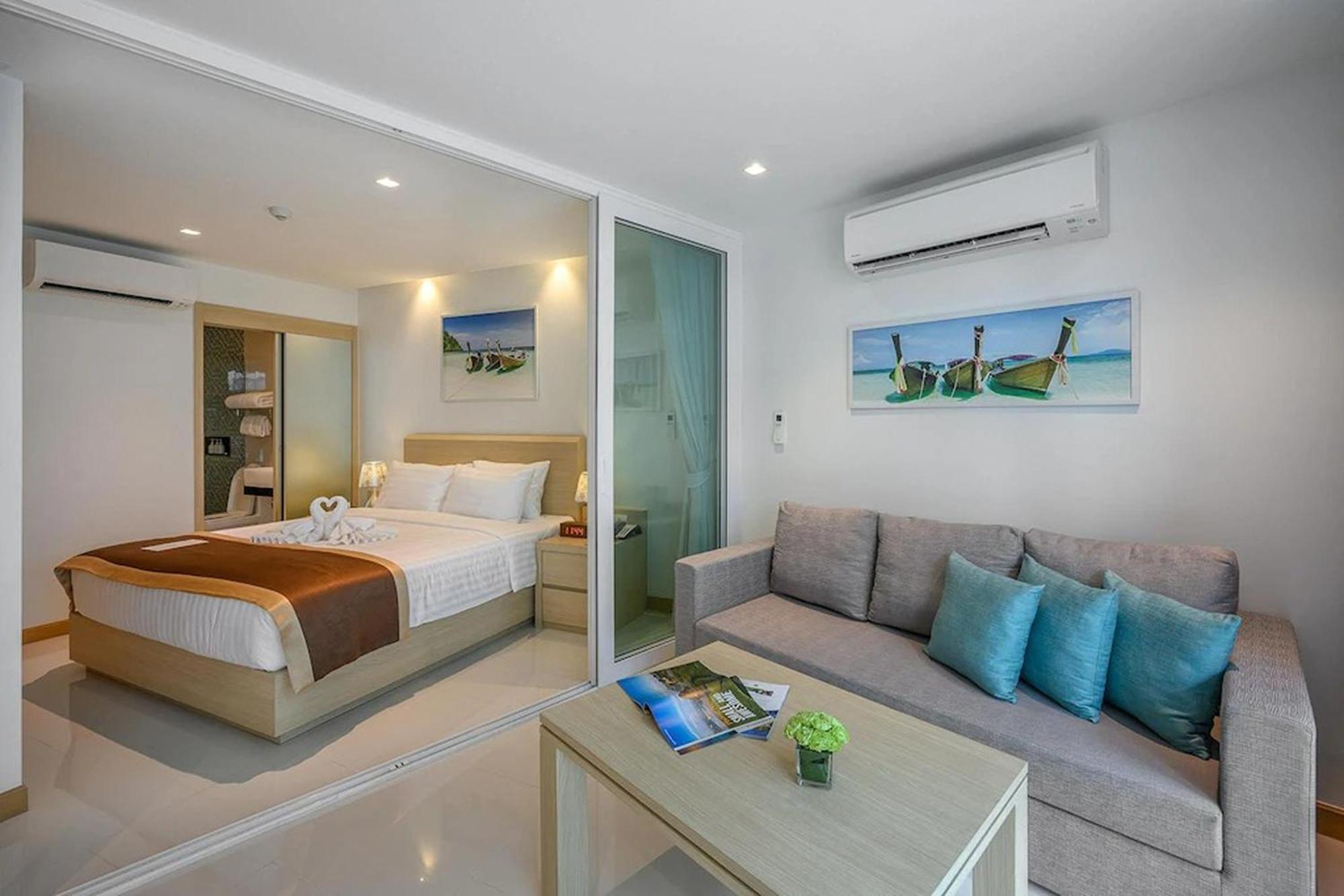 The Beachfront Hotel Phuket Rawai Екстер'єр фото